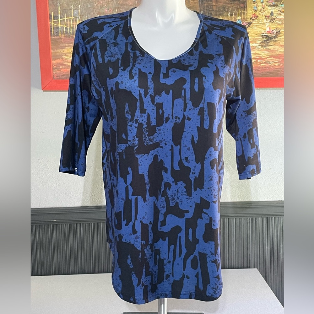 Z Avenue USA Blouse SZ - L